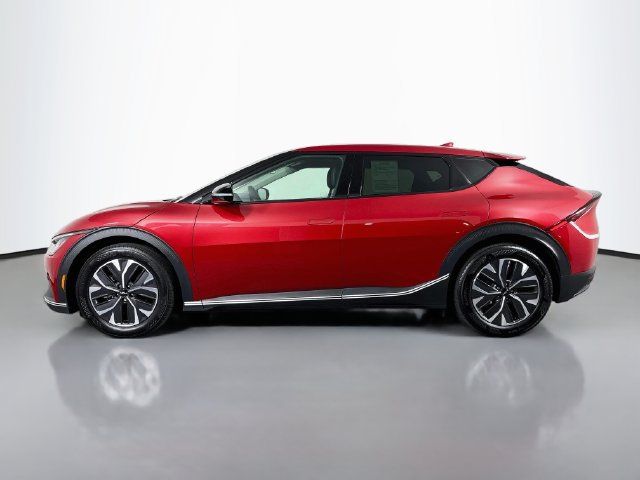 Used 2024 Kia EV6 Light AWD/4WD image 4