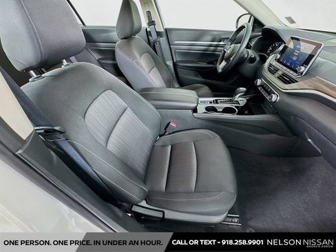 Certified 2023 Nissan Altima 2.5 SV AWD/4WD image 25