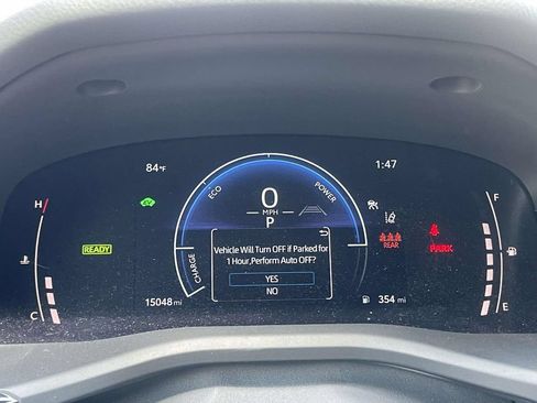 Used 2025 Toyota Camry SE FWD image 23