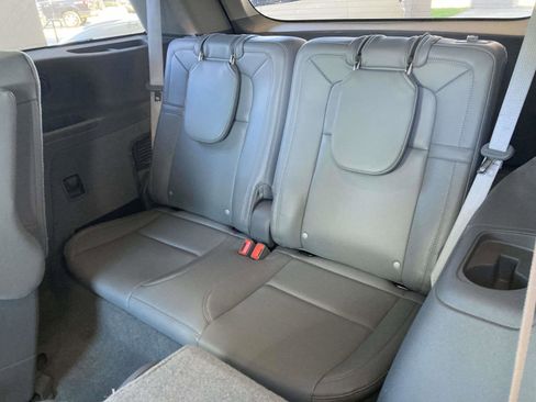 Used 2021 Lincoln Aviator Reserve w/ Elements Package Plus image 17