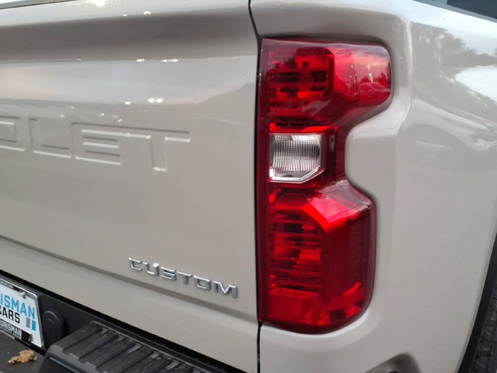 New 2026 Chevrolet Silverado 2500 Custom w/ Custom Value Package AWD/4WD image 11