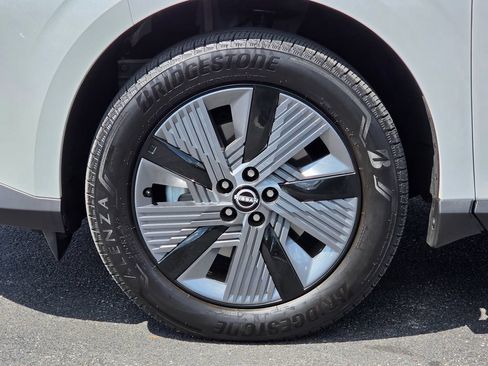 Used 2026 Nissan Murano SL AWD/4WD image 9