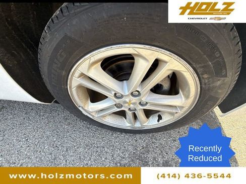 Used 2017 Chevrolet Cruze LT image 30