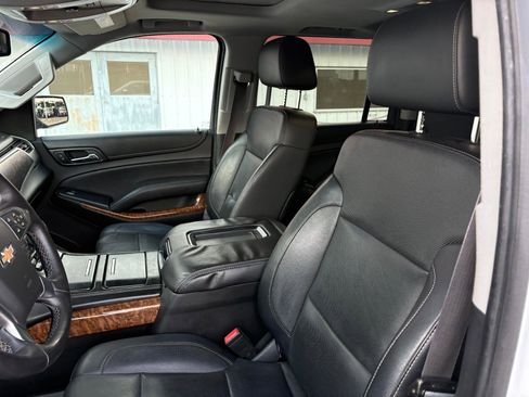 Used 2015 Chevrolet Suburban LTZ AWD/4WD image 25
