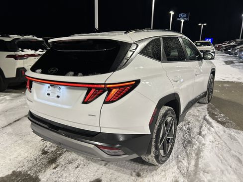 Certified 2025 Hyundai Tucson SEL image 10