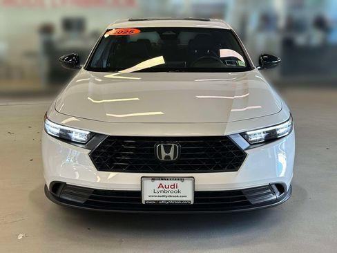 Used 2025 Honda Accord Sport image 2