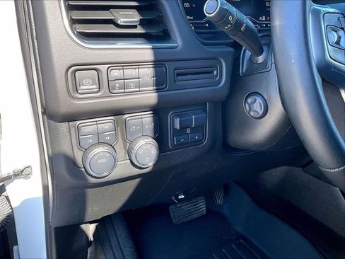 Used 2024 Chevrolet Tahoe LT w/ LT Signature Package AWD/4WD image 27