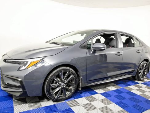 Used 2024 Toyota Corolla SE FWD image 25