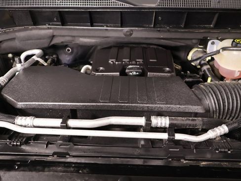 Used 2023 Chevrolet Silverado 1500 LT image 19