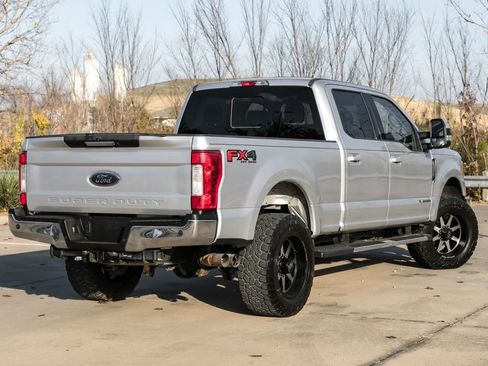 Used 2017 Ford F250 Lariat w/ FX4 Off-Road Package image 10