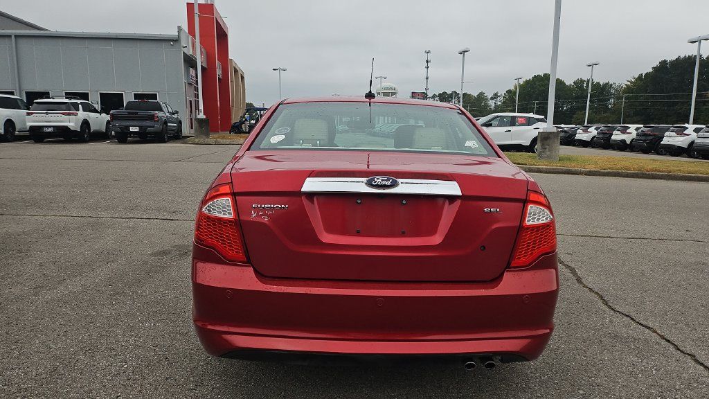 Used 2012 Ford Fusion SEL FWD image 3