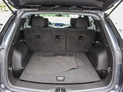 Used 2022 Chevrolet Blazer LT image 37