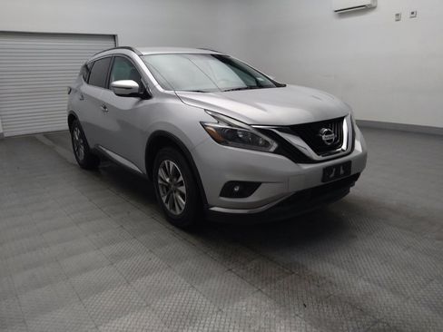 Used 2018 Nissan Murano SV FWD image 13
