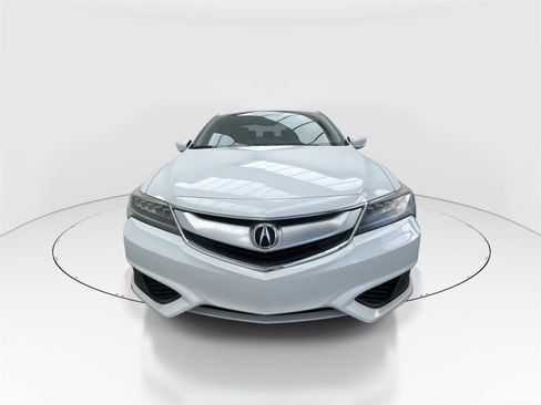 Used 2017 Acura ILX image 3