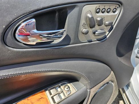 Used 2009 Jaguar XK Convertible image 18