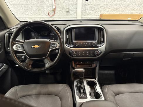 Used 2018 Chevrolet Colorado LT w/ LT Convenience Package AWD/4WD image 14
