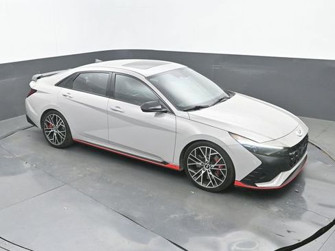 Used 2023 Hyundai Elantra N Base image 13