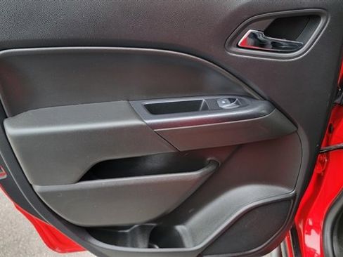 Used 2020 Chevrolet Colorado ZR2 image 54