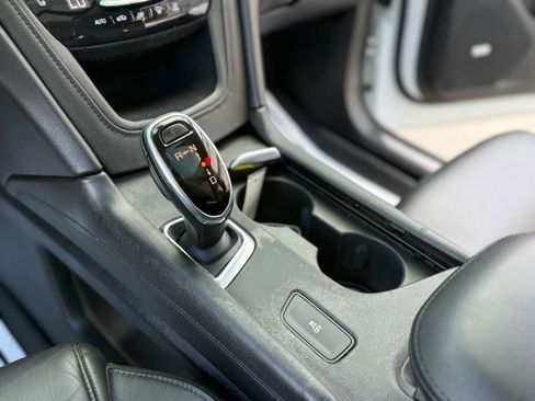 Used 2018 Cadillac XT5 Luxury w/ Driver Awareness Package image 34