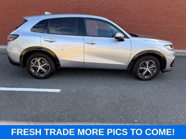 Used 2024 Honda HR-V EX-L image 1