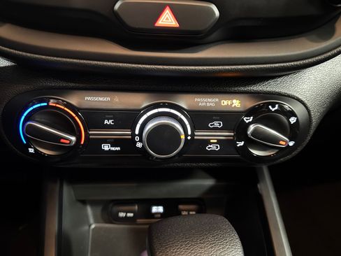 Certified 2023 Kia Soul LX image 23