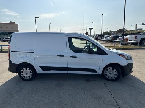 Used 2022 Ford Transit Connect XL FWD image 17