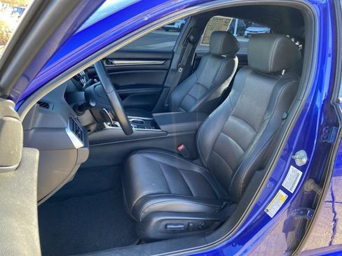 Used 2021 Honda Accord Sport image 17