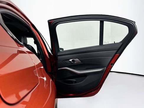 Used 2020 BMW M340i RWD image 31
