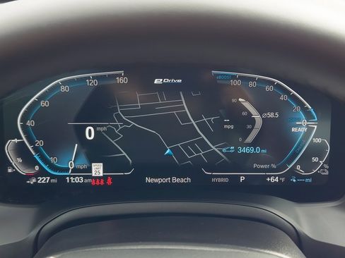 Used 2022 BMW 330e w/ Driving Assistance Package image 18