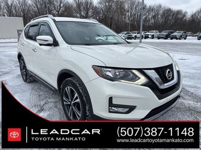 Used 2017 Nissan Rogue SL