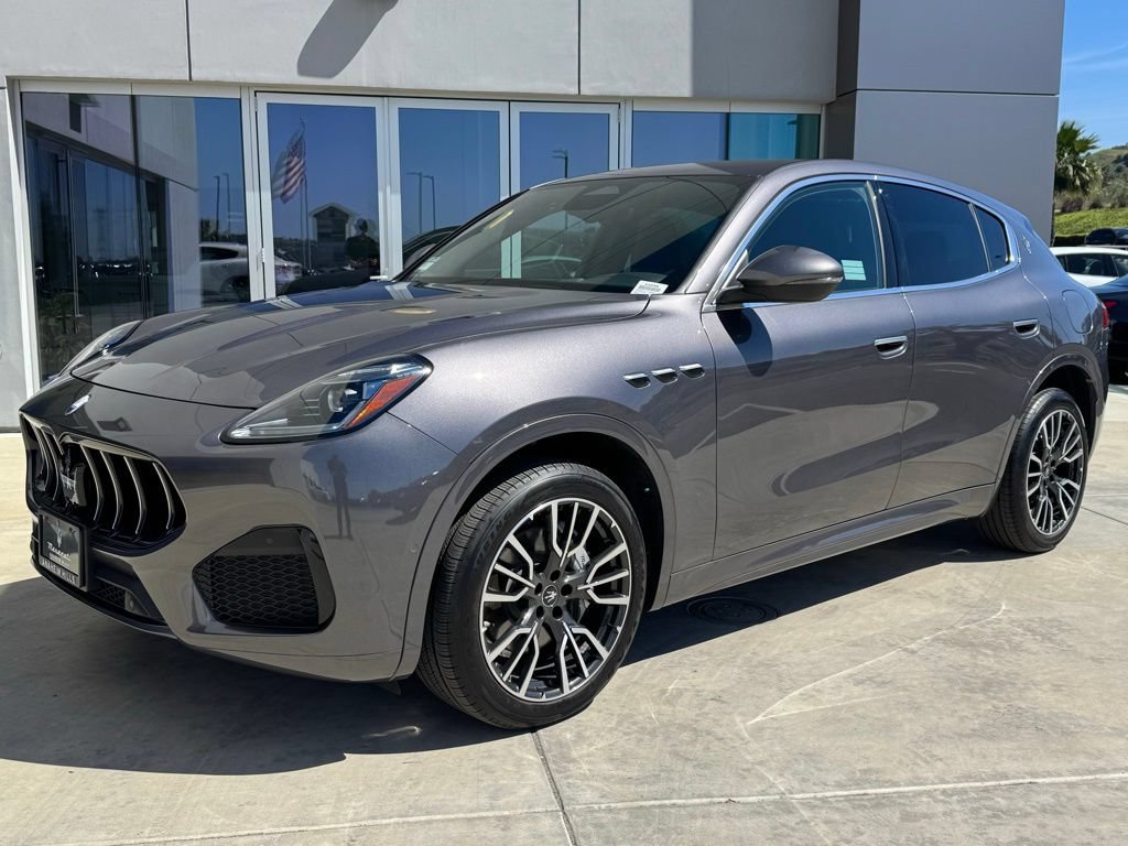 Used 2025 Maserati Grecale GT AWD/4WD image 4