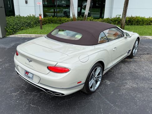 Used 2023 Bentley Continental GT Mulliner AWD/4WD image 8