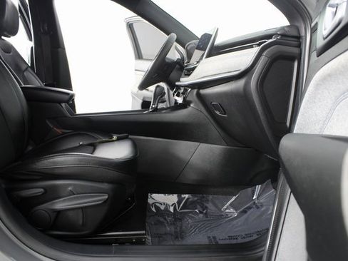 Used 2023 Jeep Compass Latitude image 19