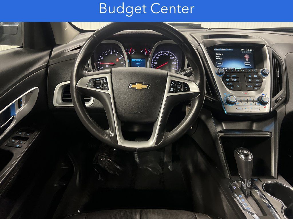 Used 2017 Chevrolet Equinox Premier w/ Enhanced Convenience Package FWD image 17