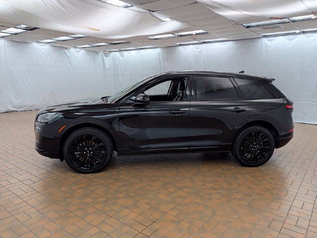 Used 2024 Lincoln Corsair AWD w/ Equipment Group 101A image 3