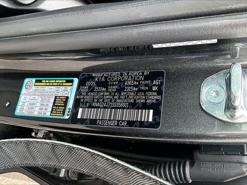 Used 2025 Kia K5 LXS FWD image 4