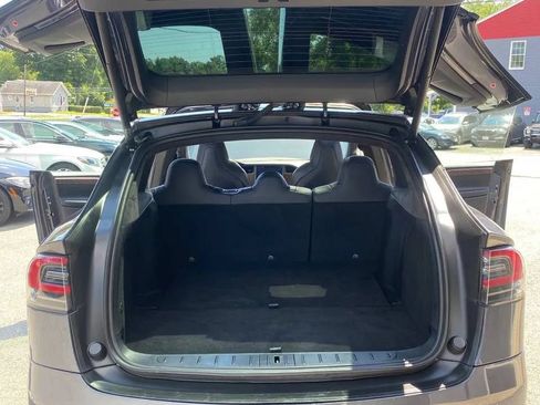 Used 2019 Tesla Model X AWD/4WD image 8
