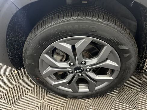 Certified 2024 Kia Seltos S AWD/4WD image 34