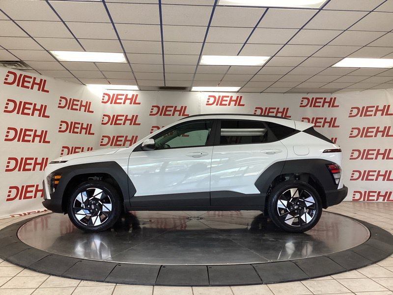 Used 2024 Hyundai Kona SEL AWD/4WD image 4