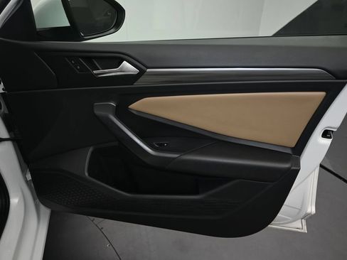 Used 2020 Volkswagen Jetta SEL FWD image 15