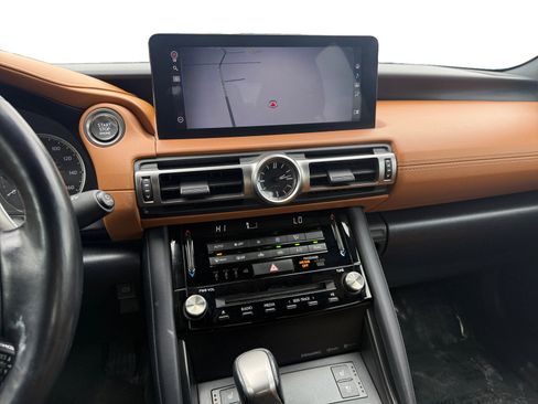 Used 2022 Lexus IS 300 w/ Premium Package image 12