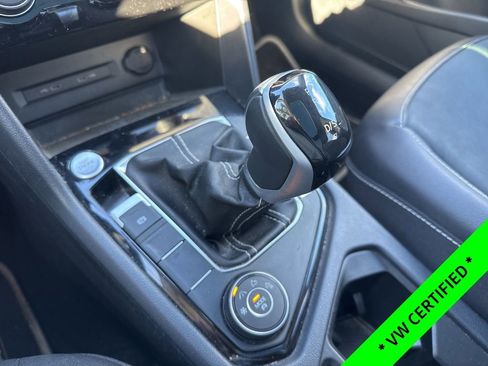 Certified 2023 Volkswagen Taos SE w/ Panoramic Sunroof Package image 23