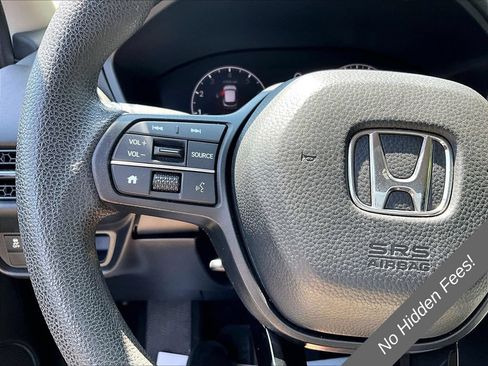 Used 2023 Honda HR-V LX image 15