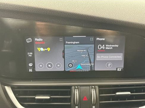 Used 2023 Alfa Romeo Giulia Ti image 13