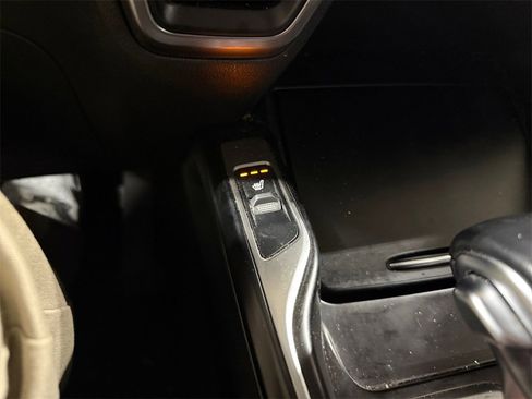 Certified 2021 Kia Sorento S image 25