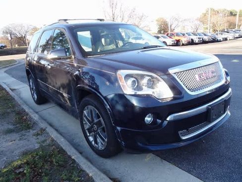 Used 2012 GMC Acadia Denali image 6