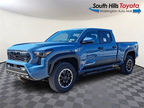 New 2026 Toyota Tacoma TRD Off-Road image 3