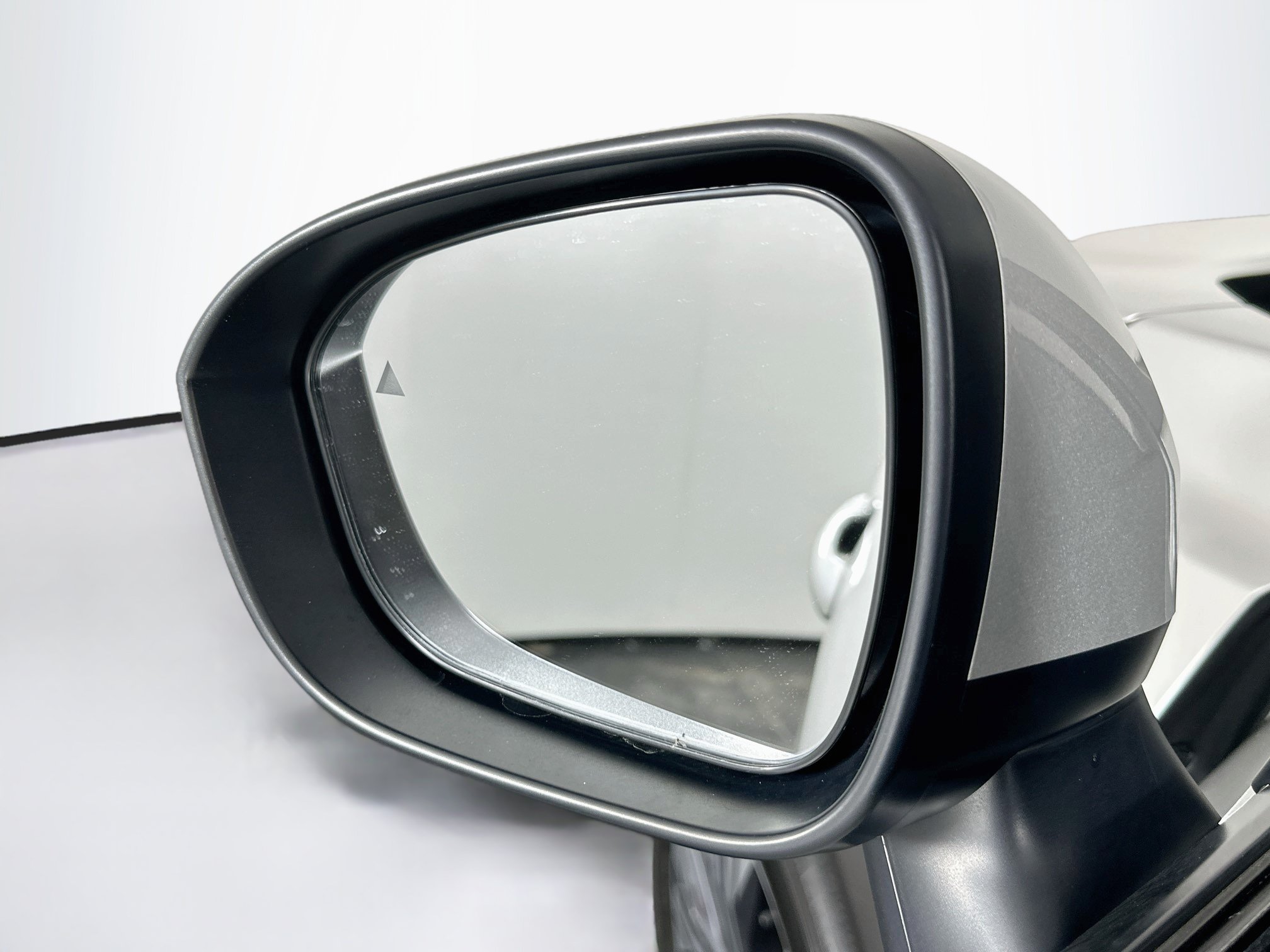 Used 2023 Nissan Rogue SV FWD image 16