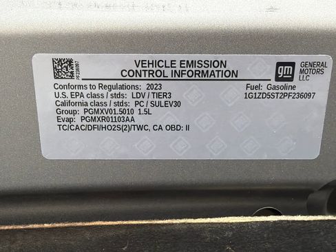 Used 2023 Chevrolet Malibu LT FWD image 30