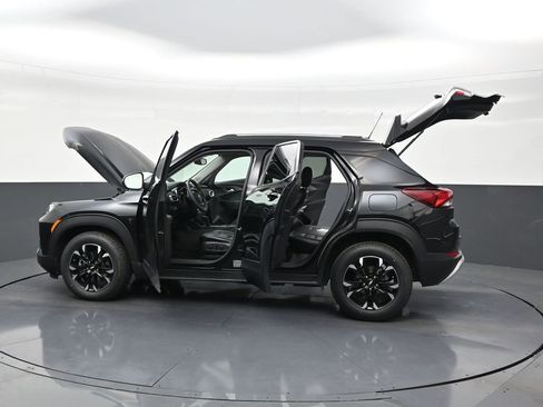 Used 2022 Chevrolet TrailBlazer LT w/ Convenience Package image 31